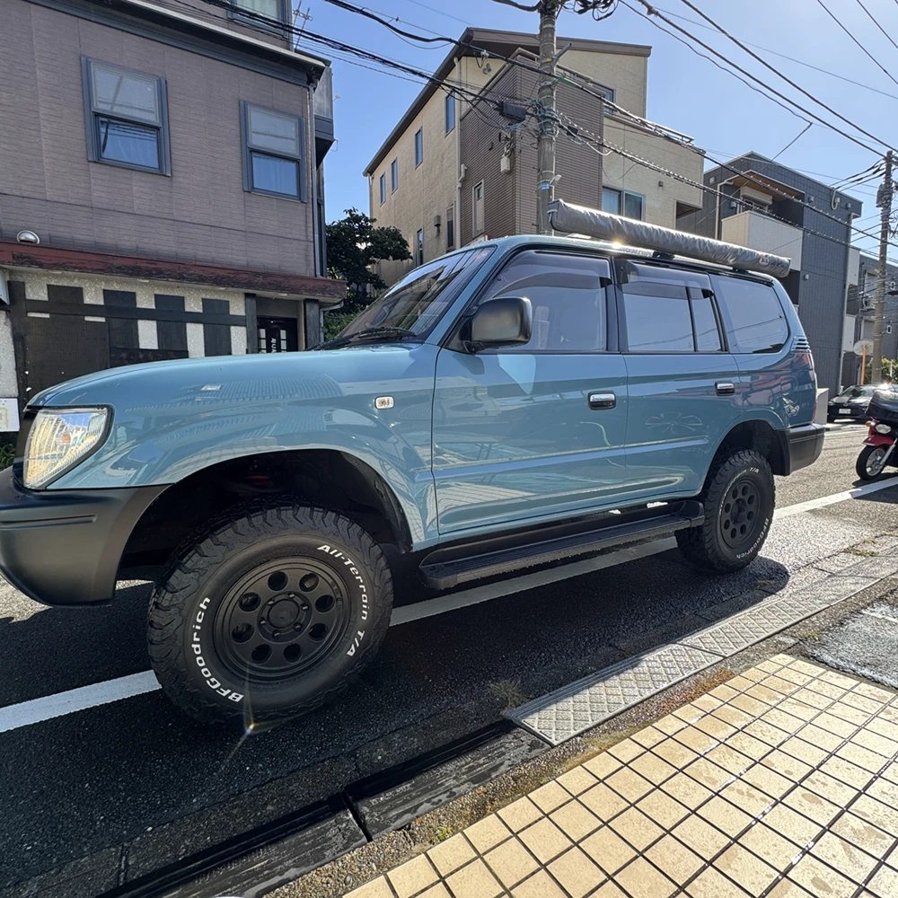 トヨタ プラド 画像